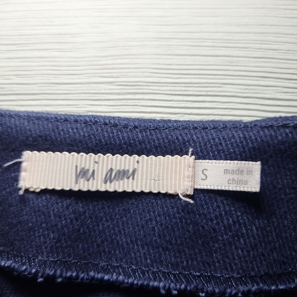 Miami Mini Skirt Embroidered Denim Floral Cotton Coastal Cowgirl BOHO. - Picture 2 of 6